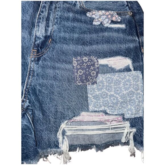 AMERICAN EAGLE HIGHEST RISE STRETCH BAGGY PATCHWORK LIMITED EDITION SHORTS- NWTS - Picture 3 of 8